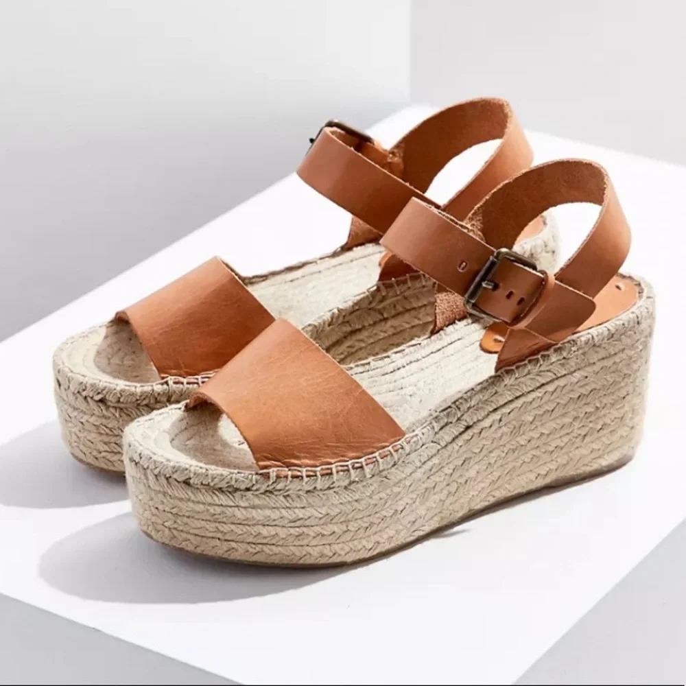 NIB Soludos Minorca High Platform Leather Sandal